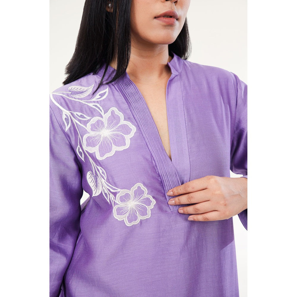 ORIGANI Magnolia Meadow Suit Kurta with Pant (Set of 2)