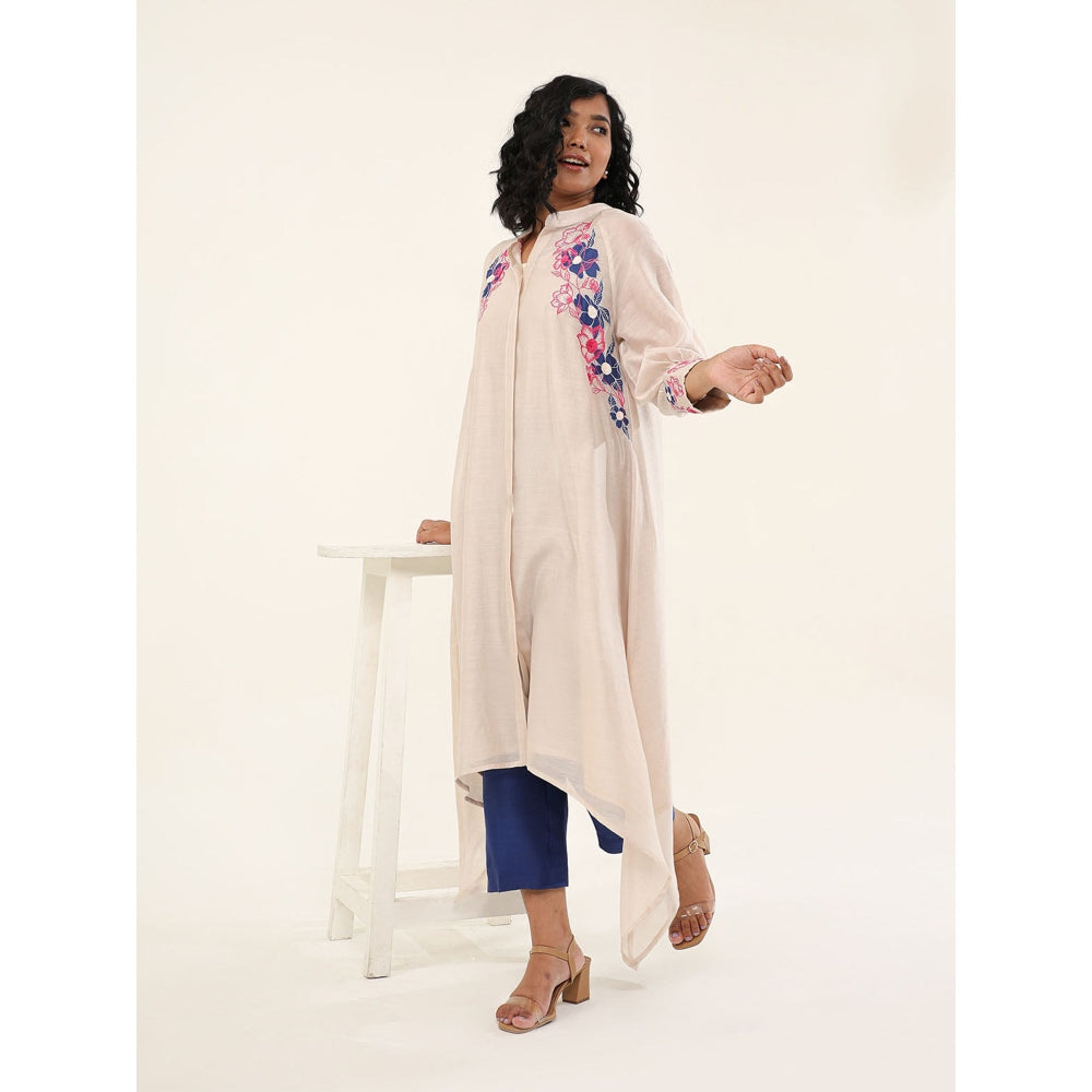 ORIGANI Tulip Twist Suit Kurta with Pant (Set of 2)