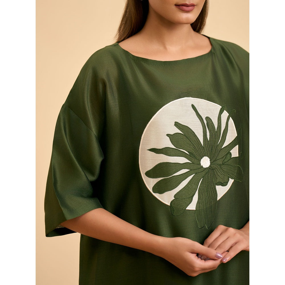 ORIGANI Olive Elegance Suit Kurta with Pant and Inner (Set of 3)