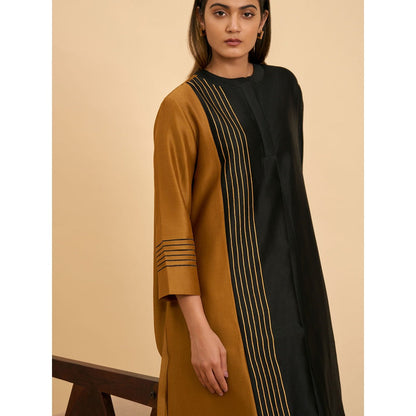 ORIGANI Golden Twilight Suit Kurta with Pant (Set of 2)