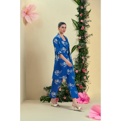 ORIGANI Women Blue Embroidered Regular Fit Co-Ord (Set of 3)
