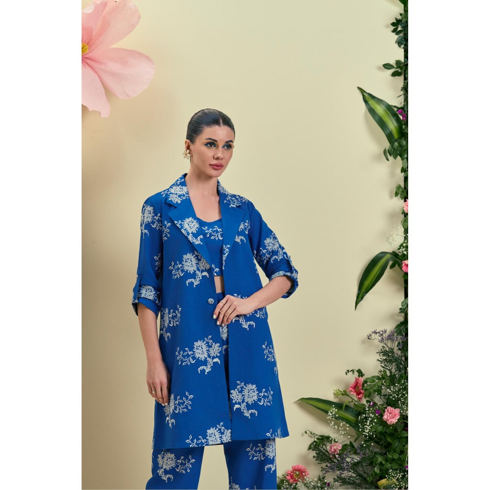 ORIGANI Women Blue Embroidered Regular Fit Co-Ord (Set of 3)