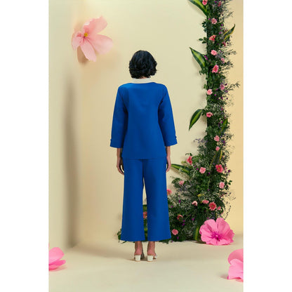 ORIGANI Women Blue Embroidered Regular Fit Co-Ord (Set of 2)