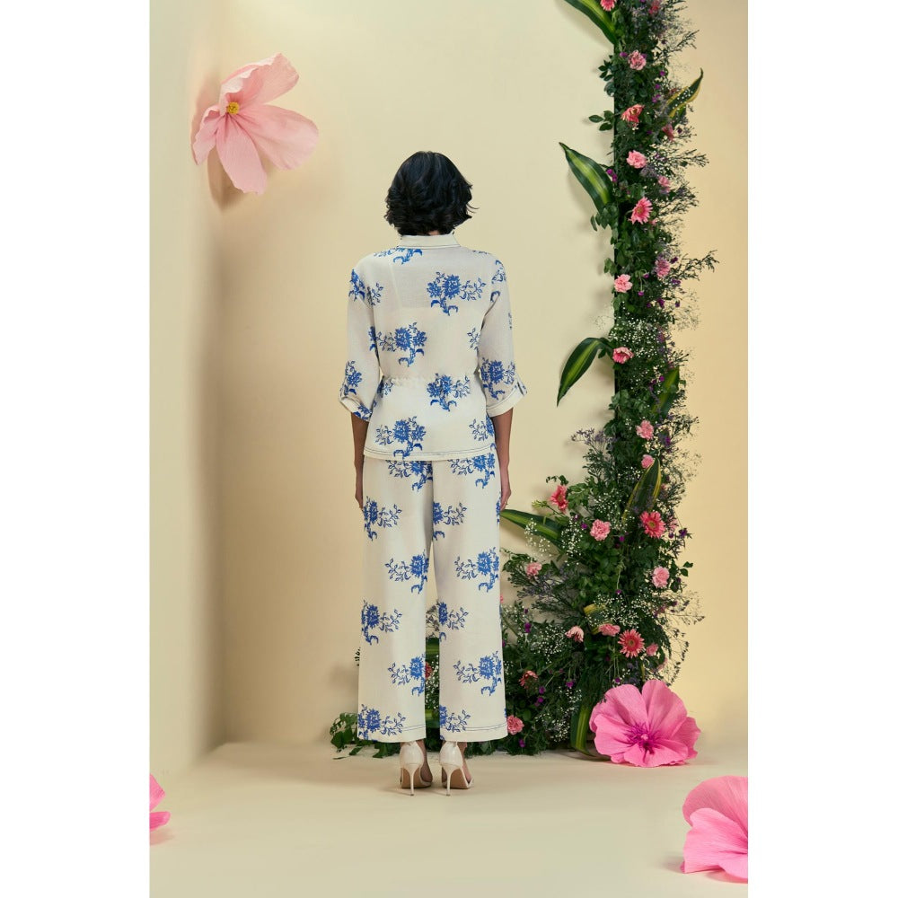 ORIGANI Women Off White Embroidered Regular Fit Co-Ord (Set of 3)