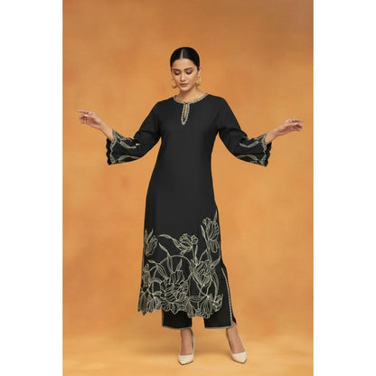 ORIGANI Black Chanderi Silk Keyhole Neck Embroidered Kurta with Pant