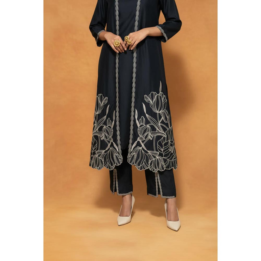 ORIGANI Black Chanderi Silk V-Neck Embroidered Kurta with Pant and Jacket