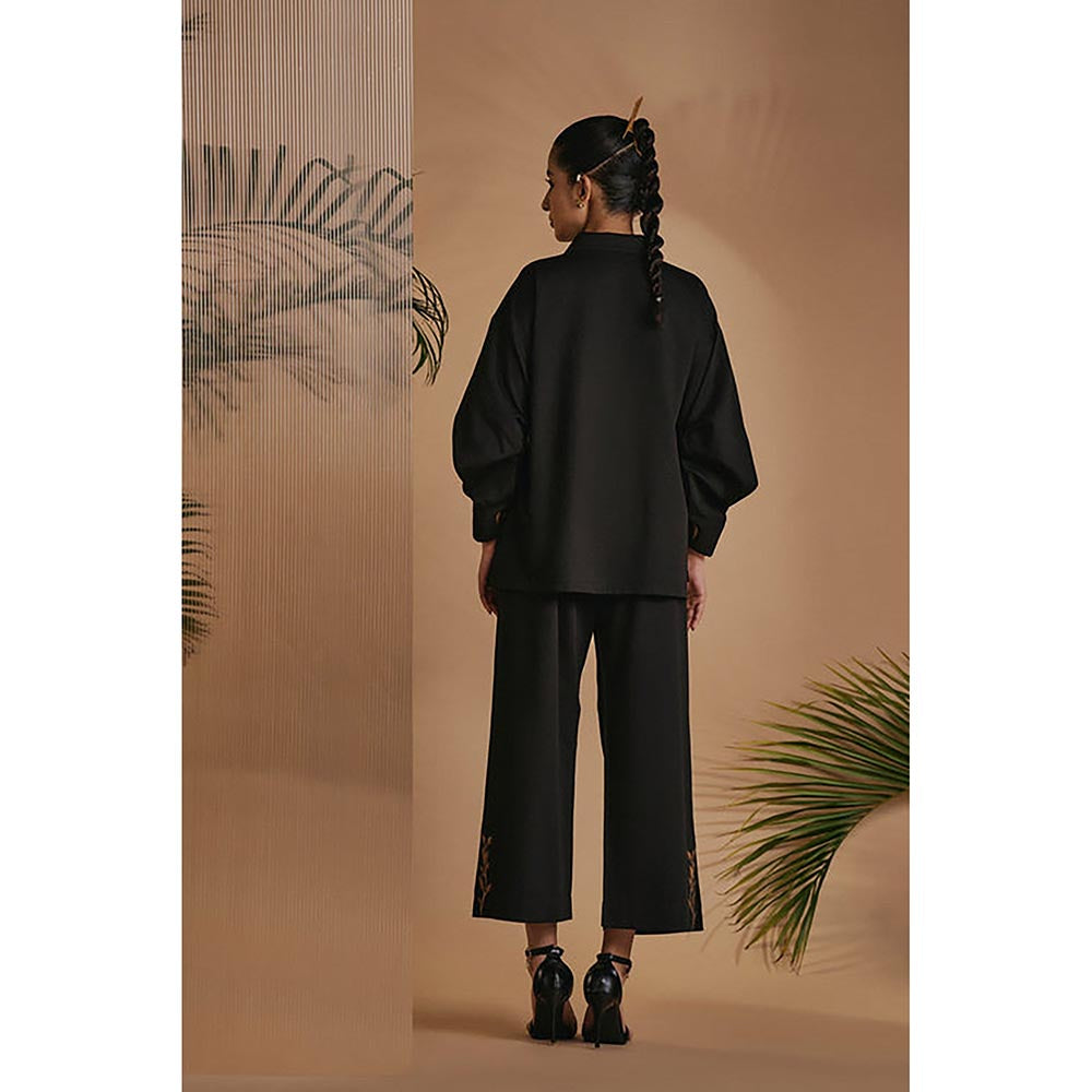 ORIGANI Black Deer In Bloom Shirt