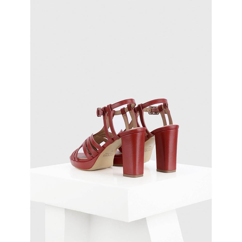 Oroh Tarifa Maroon Heels