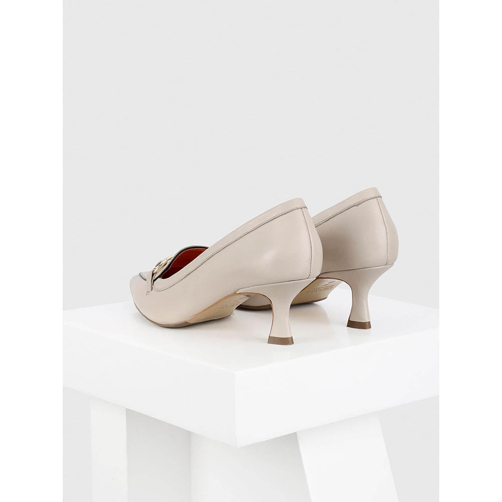 Oroh Sara Beige Pump Heels