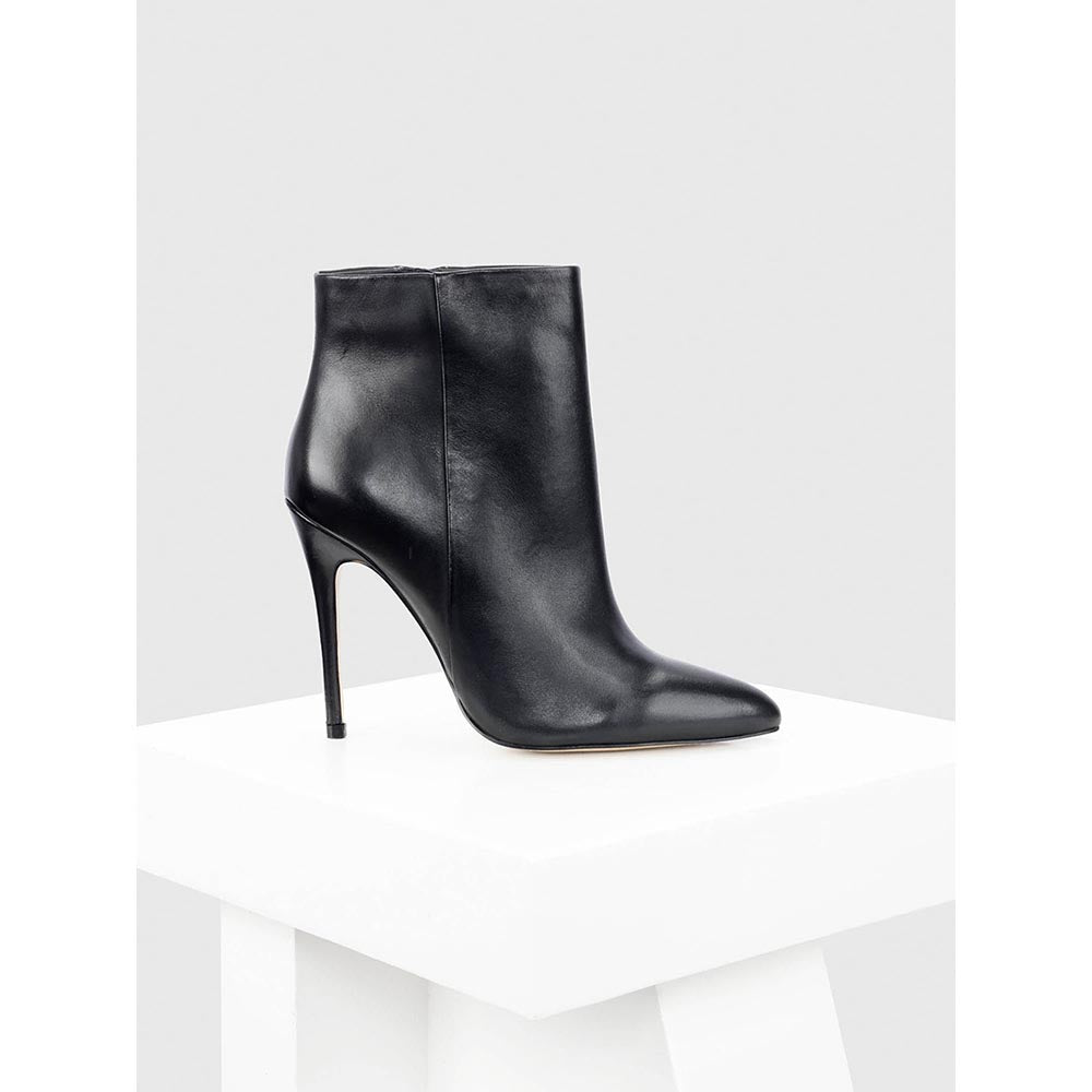 Oroh Adela Black Casual Boots
