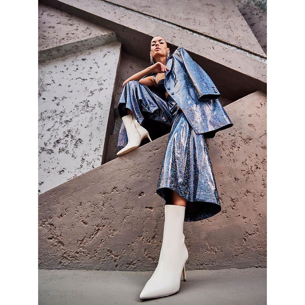 Oroh Cristina White Casual Boots