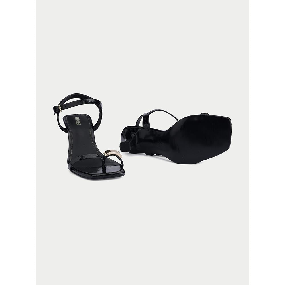 Oroh Black Vic Heel Sandals