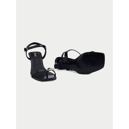 Oroh Black Vic Heel Sandals