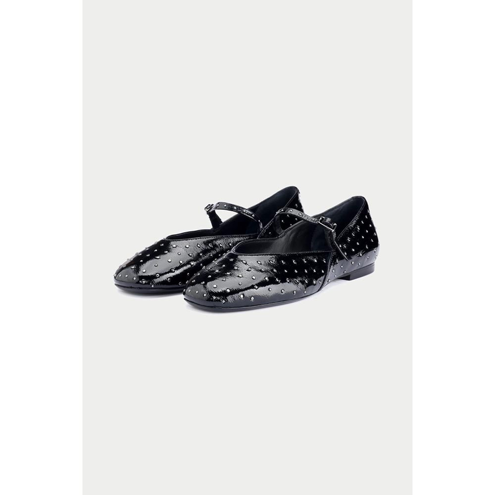 Oroh Black Low Top Pair Of Ballerinas