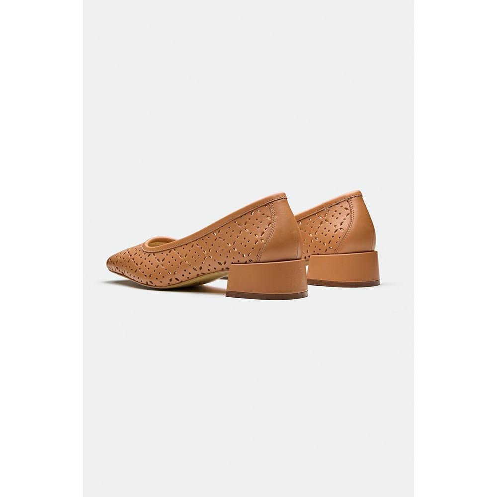 Oroh Tan London Block Heels
