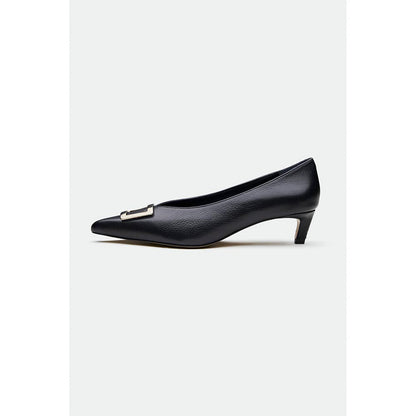 Oroh Black Slough Kitten Heels