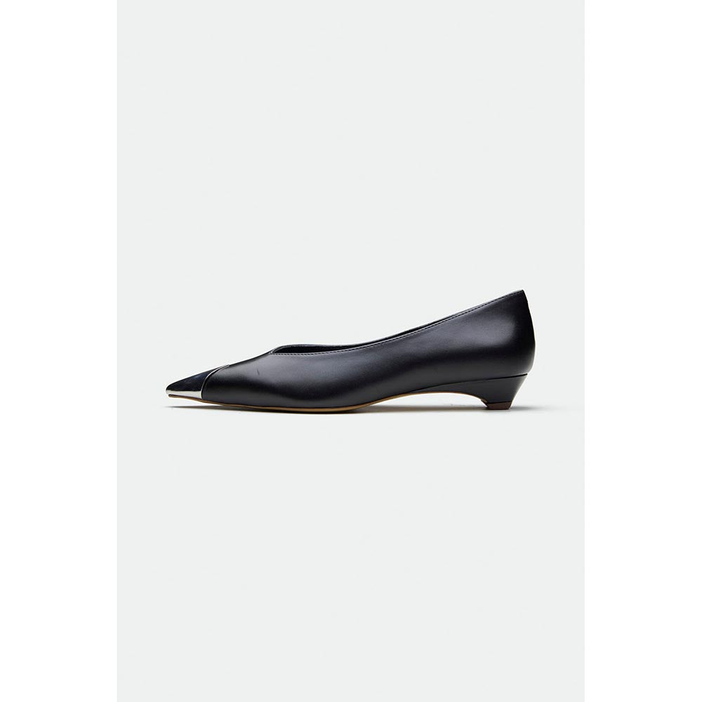 Oroh Black Bolton Kitten Heels