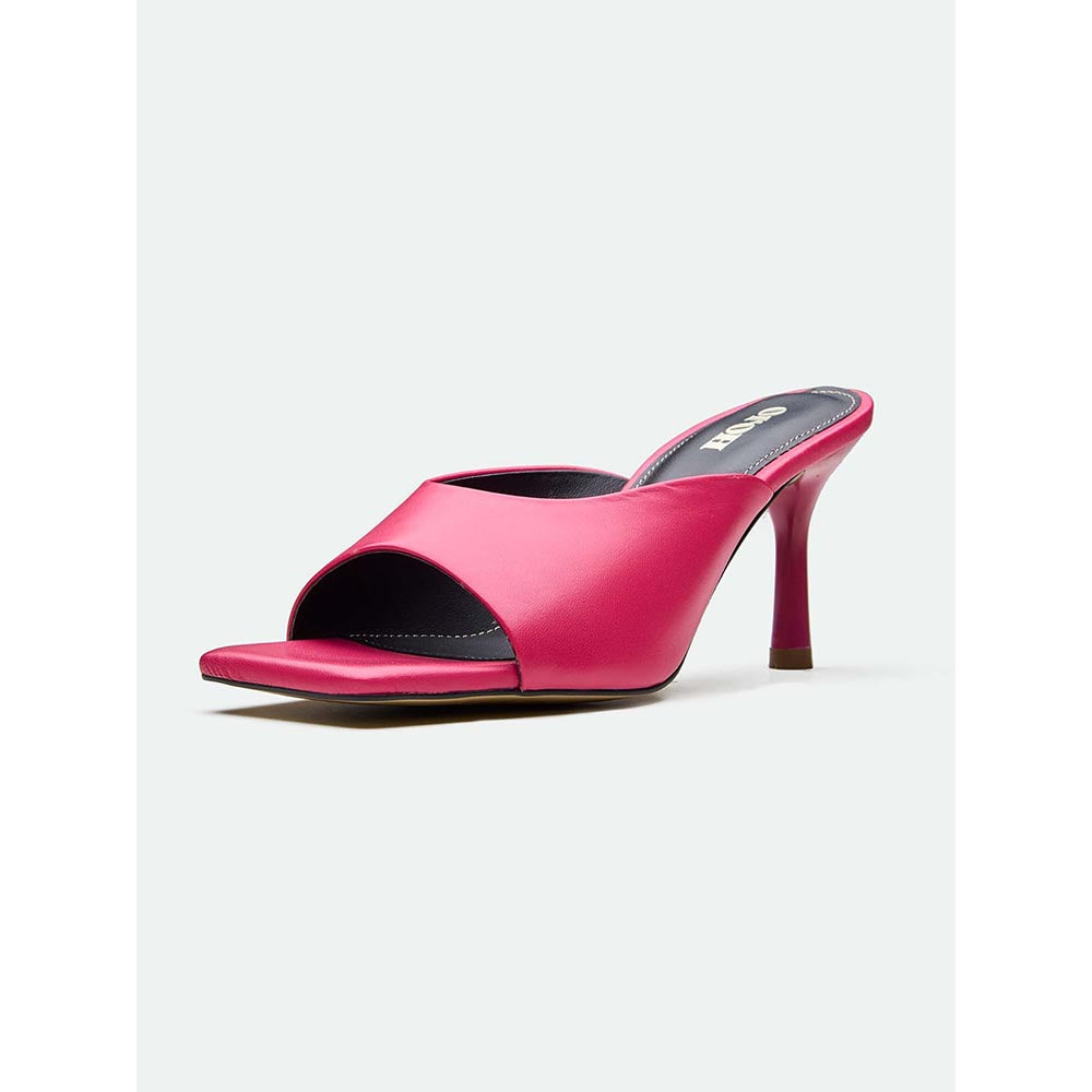 Oroh Cardiff Pink Mule Heels