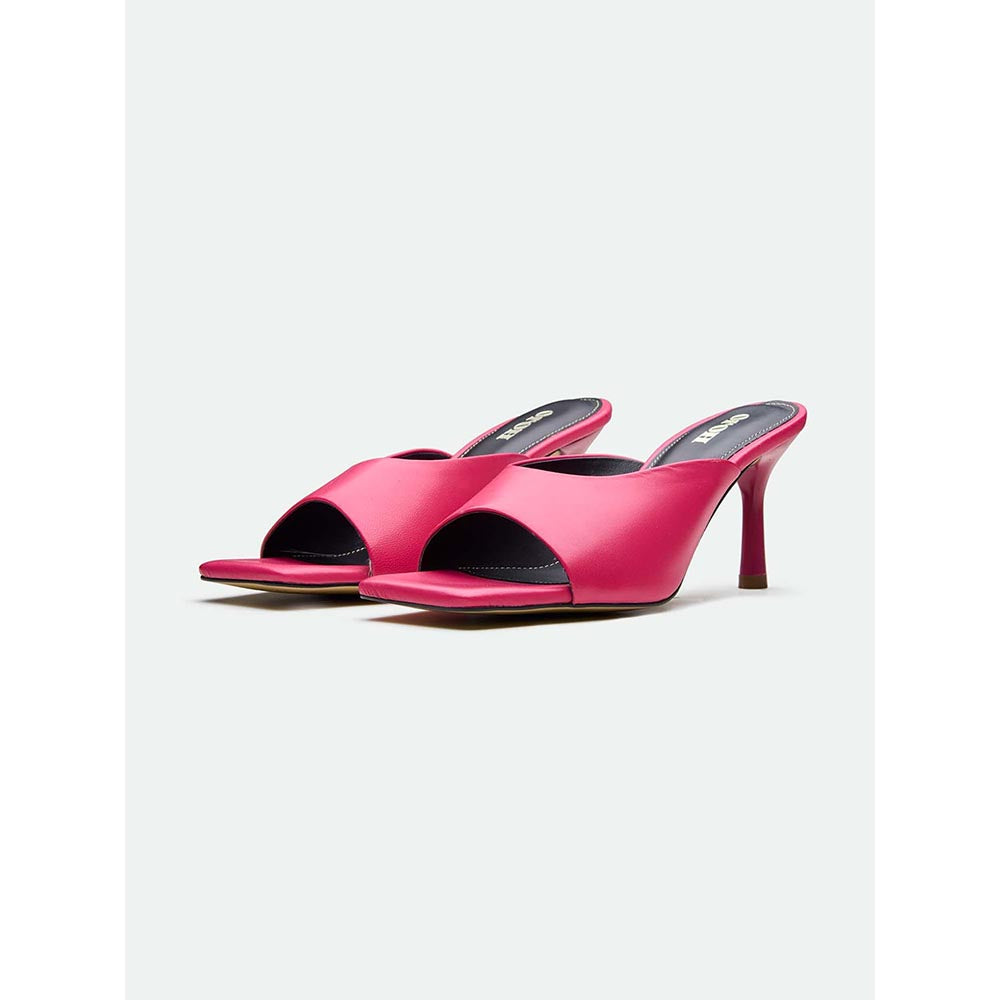 Oroh Cardiff Pink Mule Heels