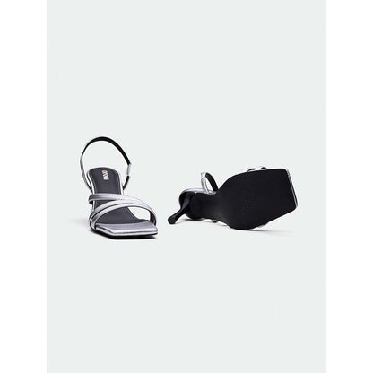 Oroh Derby Silver Heels