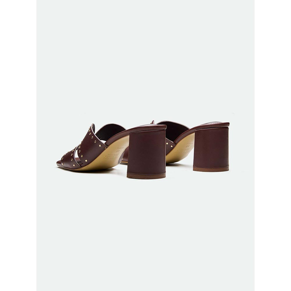 Oroh Chester Brown Heels