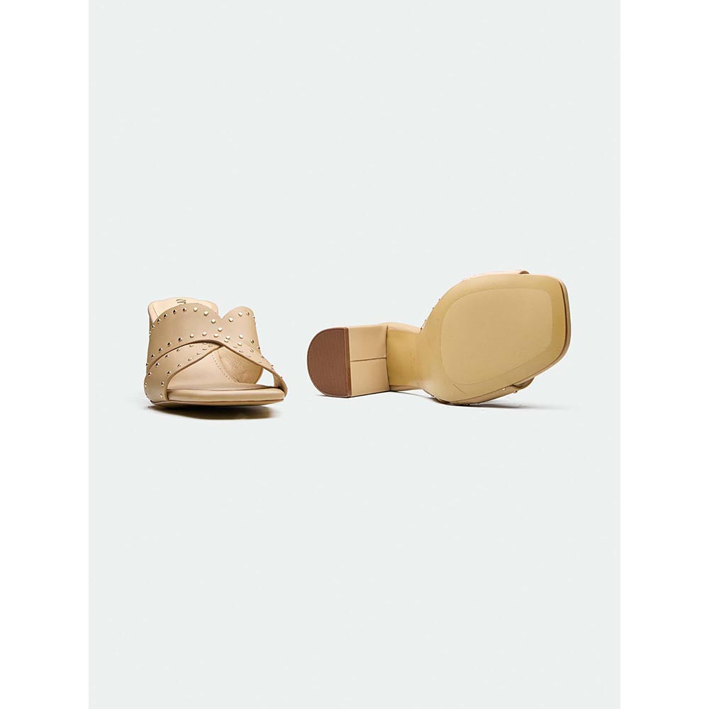 Oroh Chester Cream Heels
