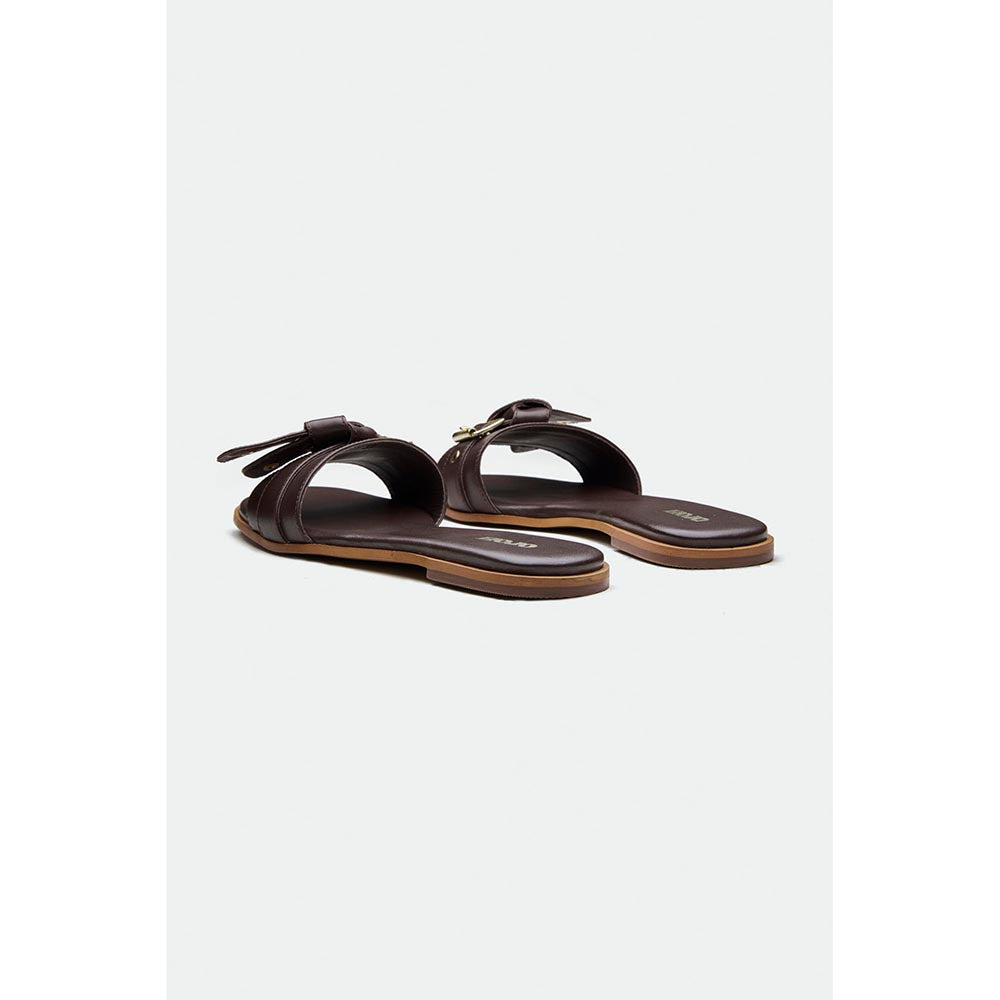 Oroh Brown Manchester Flats