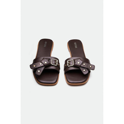 Oroh Brown Manchester Flats