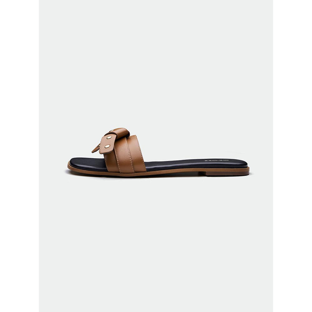 Oroh Tan Manchester Flats