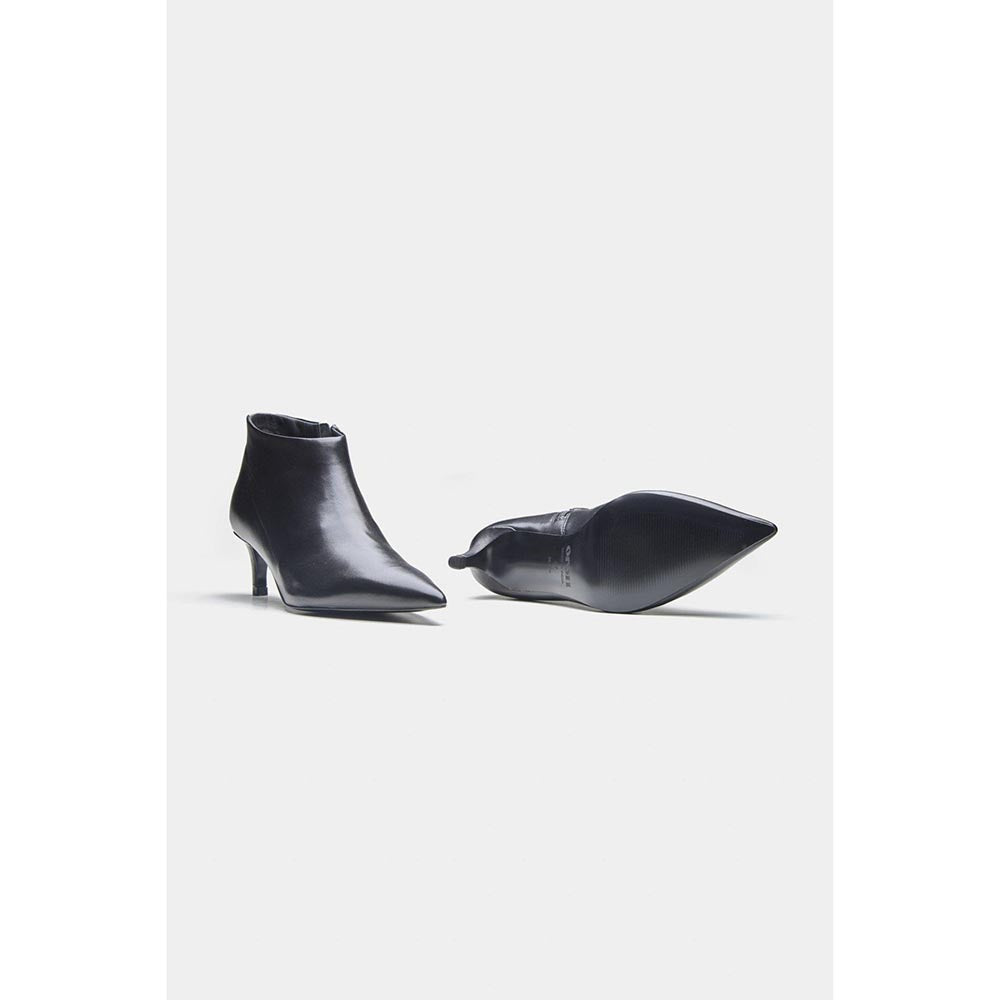 Oroh Black Alicia Casual Boots