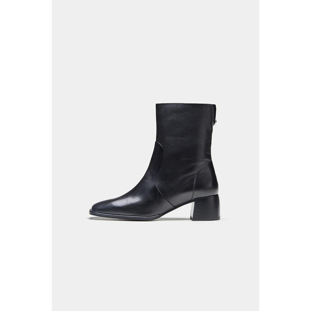 Oroh Black Abigail Casual Boots