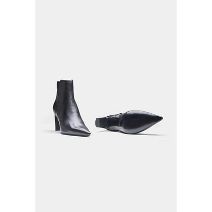 Oroh Black Paulina Casual Boots