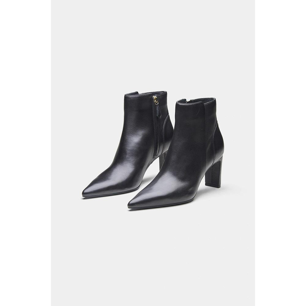 Oroh Black Paulina Casual Boots
