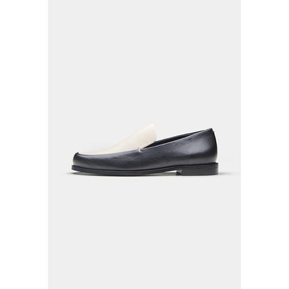 Oroh Women Black Veronica Loafers