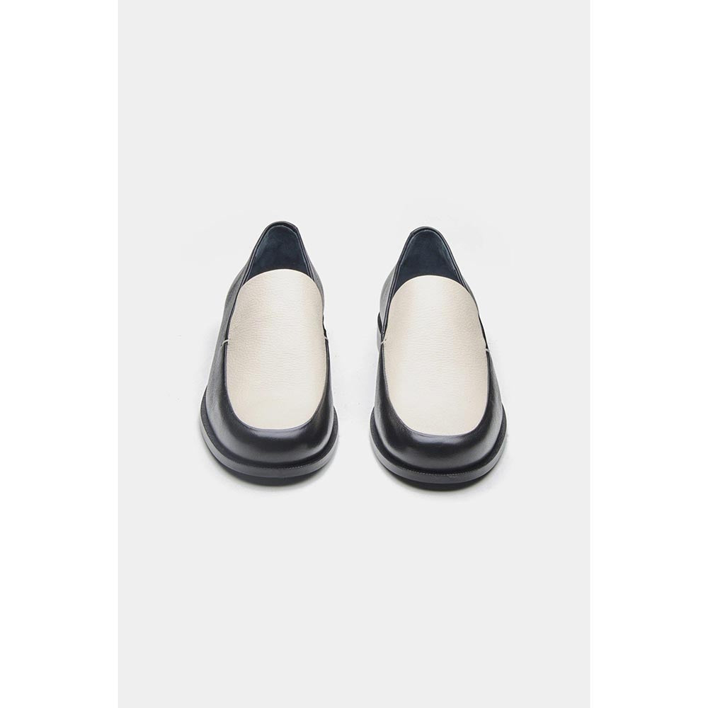 Oroh Women Black Veronica Loafers