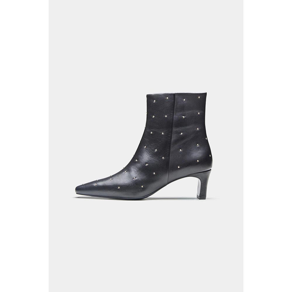 Oroh Women Black Marcela Casual Boots