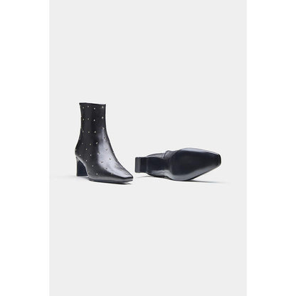 Oroh Women Black Marcela Casual Boots