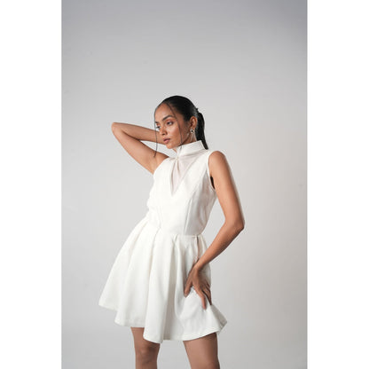 Orthodox White Dramatic Banana Crepe Skirt with Motifs