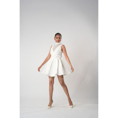 Orthodox White Dramatic Banana Crepe Skirt with Motifs