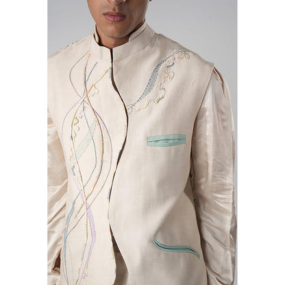 Orthodox Golden Field Sadri