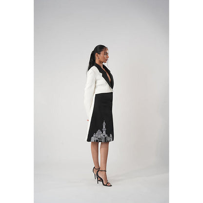 Orthodox Vestalia Long Coat