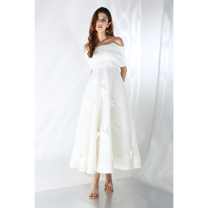 Ozeqo Amyra White Solid Maxi Dress with Wrap (Set of 2)