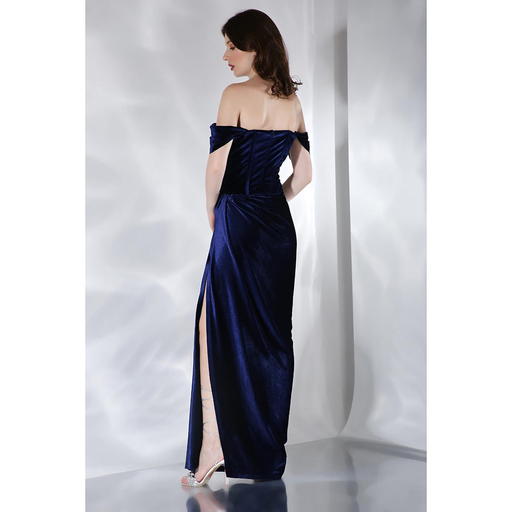 Ozeqo Thea Blue Velvet Solid Evening Gown