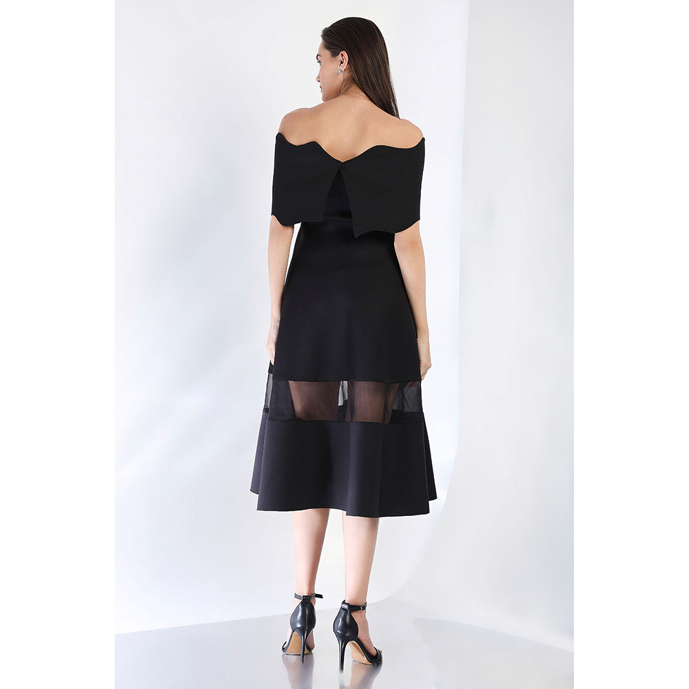 Ozeqo Black Solid Fit and Flare Dress and Wrap