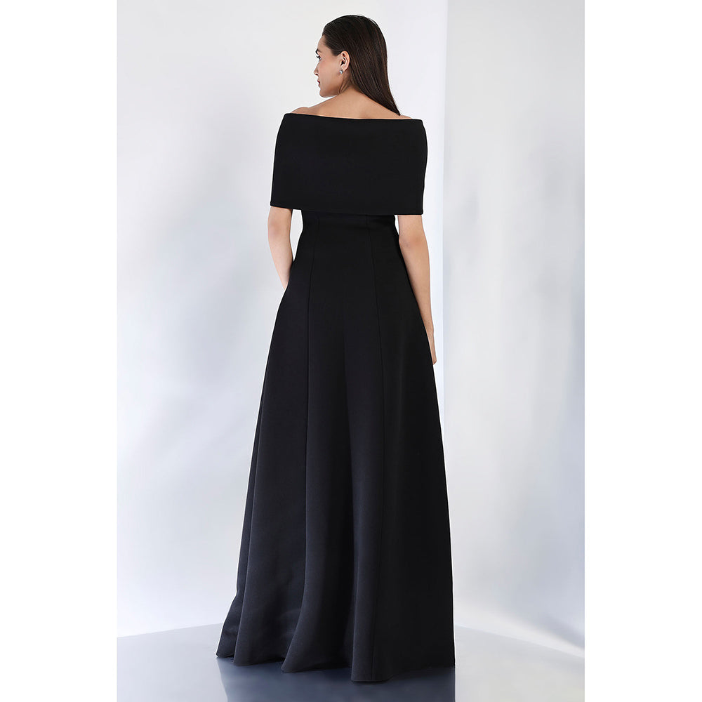Ozeqo Black Blow Solid Maxi Dress and Wrap