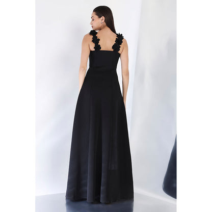 Ozeqo Black Solid Maxi Dress