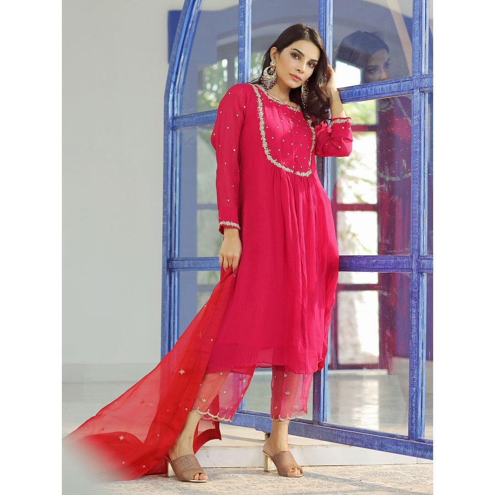 Pairaahan Leher Pink Chiffon Kurta (Set of 3)