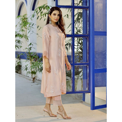 Pairaahan Sahira Pink Embroidered Kurta (Set of 2)