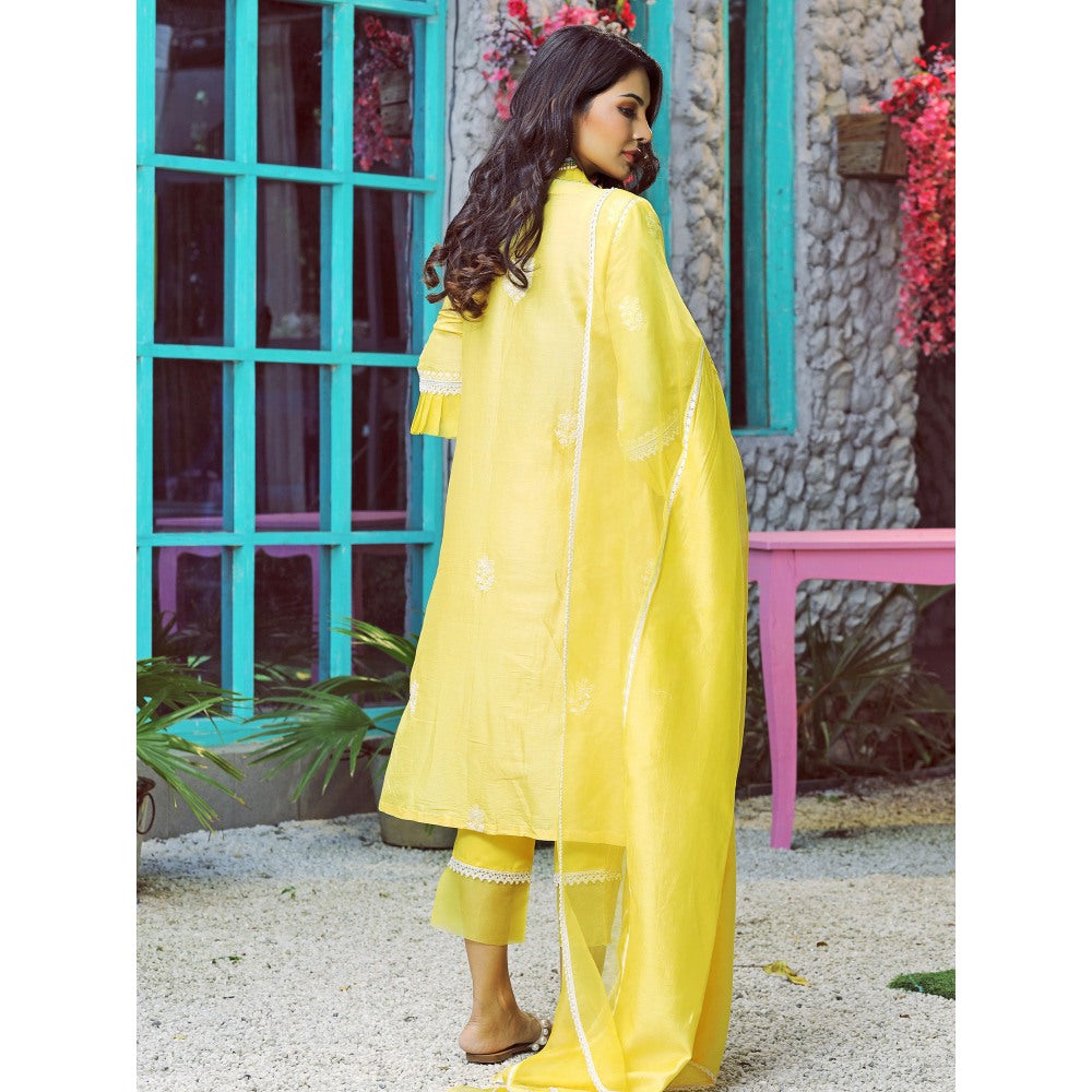Pairaahan Sorin Chanderi Silk Hand Embroidered Yellow (Set of 3)