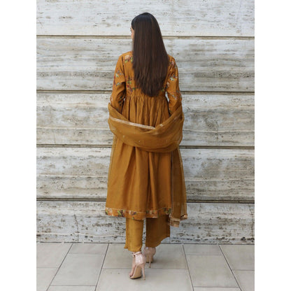 Pairaahan Soha Kurta (Set of 3)